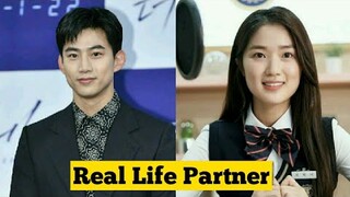 Ok taecyeon And Kim hye yoon (secret royal inspector joy) Real Life Partner