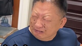 Dia akhirnya menitikkan air mata penyesalan...air mata semangka