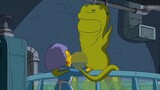 The Simpsons: Cô gái đã yêu nàng tiên cá ngoài hành tinh, hôn cô ấy dưới nước và chiến đấu với quái 