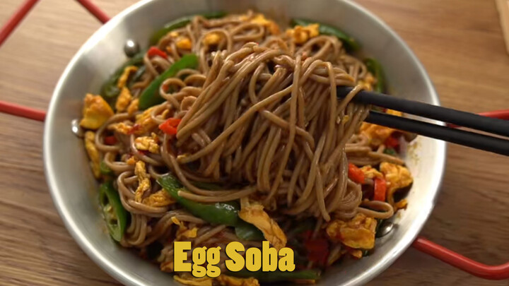 Mỳ trộn sốt trứng soba + nước ép rau củ siêu ngon không thể cưỡng lại