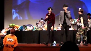 [GOT7] Thầy Park vô tình đá Squirtle ra khỏi sân khấu, bam Bảo nhìn thấy liền phàn nàn với Anh Jack 