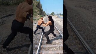 GTA V: DWAYNE JOHNSON FIGHTING ROMAN REIGNS FROM THOMAS THE TRAIN #shorts