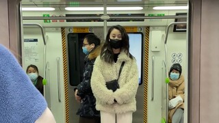 新年了，给小轩买个手机吧