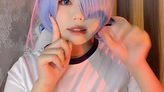 浅浅萌一下