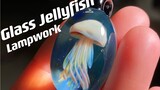 Another jellyfish sacrificed its life