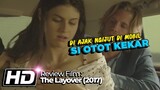 BERSAING DEMI BERKUDA DENGAN PRIA KEKAR - Review Film The Layover (2017)
