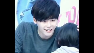 ❤ Lee Jongsuk Is So Cute ( 😆😆 ) ❤