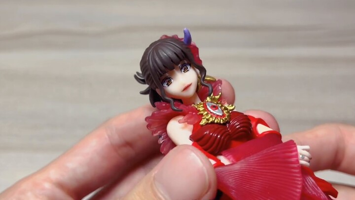 Is the HG wife, which is more expensive than HG, worth buying? Bandai PB limited HG girls Aguilera