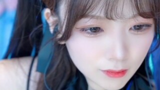 Apakah pakaian wanita terlihat bagus? Ekor kuda ganda sutra putih yyds
