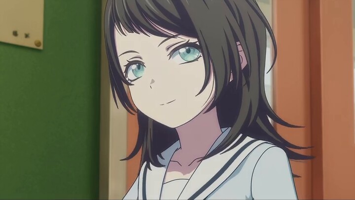 Kasumi Toyama là người nhận ra sự thật về nhóm nhạc nữ và đã cứu được tấm thiệp mừng tiệc độc thân h