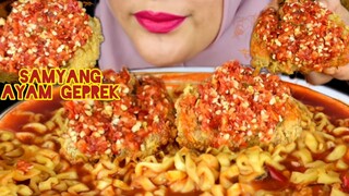 ASMR SAMYANG KUAH AYAM GEPREK || PEDASNYA BIKIN NAGIH || ASMR INDONESIA