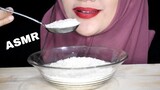 ASMR RAW RICE EATING || RAW RICE MIXED WITH SALT || MAKAN BERAS CAMPUR GARAM || ASMR INDONESIA