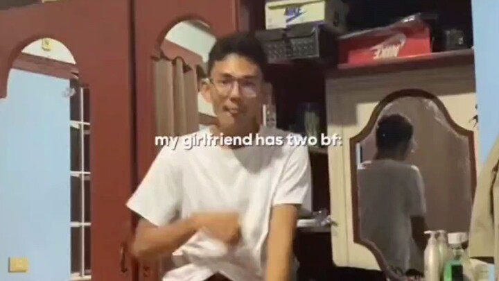 my girlfriend has two bf: