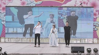 Zhao Qianjing and Wu Lei sing "I Love You China"