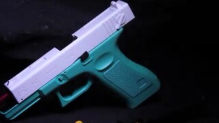 แอบดู Glock ใหม่ที่สามารถยิงและดีดกระสุนได้อย่างต่อเนื่อง