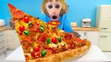 Monkey Baby Bon Bon eat giant pizza in the garden and harvest watermelons with ducklings