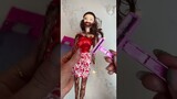 Afeita y juega con Barbie 😳 #shorts