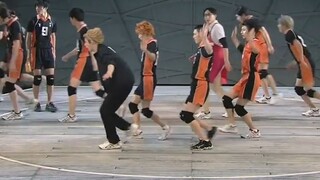 [Line Dance/Bolleyball Boys] "Chỉ mất một giây, và bạn sẽ hạnh phúc cả ngày" "Cắt cảnh nhảy dòng thứ