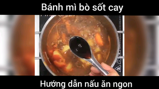 Bánh mì sốt cay