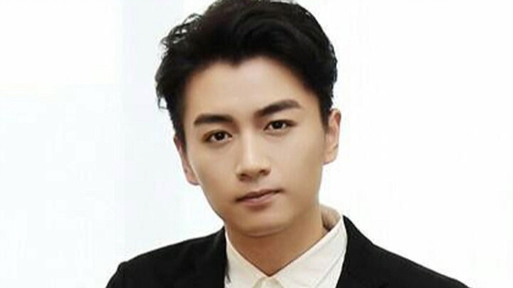 Perkembangan aktor Chen Xiao selama 10 tahun (dari usia 23-33 tahun)