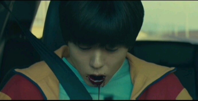 Film|SEOBOK|He didn't Get Shot of inhibitors, Now Spitting Blood