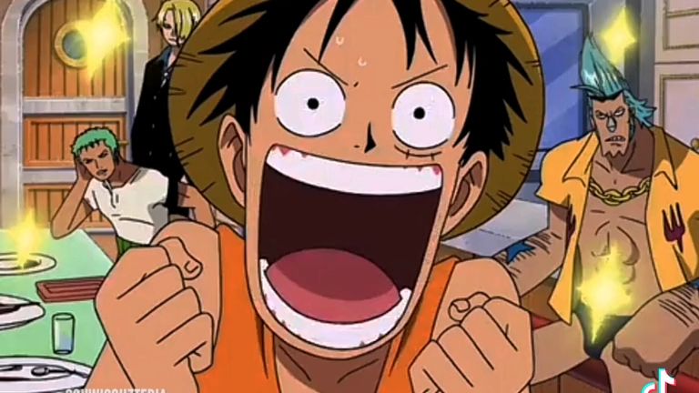 ️️ ️️️️️️️️️𝐡𝐨𝐰𝐥 on X: 12: Qual cena é mais engraçada? Luffy imitando  Chopper ou Luffy em Thriller bark  / X