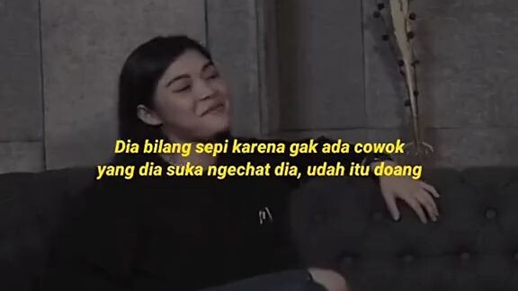 perempuan suka bohong