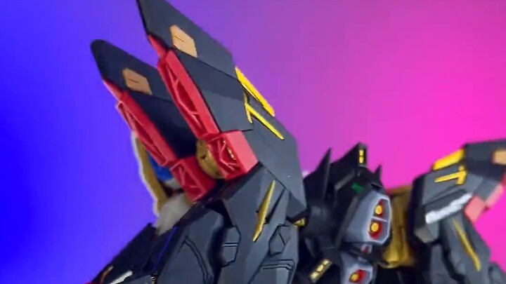 MGEX Serangan Kebebasan Gundam