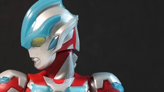 <Animasi Stop Motion> SHF Ultraman Galaxy (Membuka Kotak)