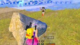 Trolling cutes player in last circle 😂😱 PUBG Mobile