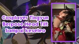 Cosplayer Tingyun Berpose Head Tilt ala Studio anime Shaft Sampai keseleo #VStreamerLuckyDay
