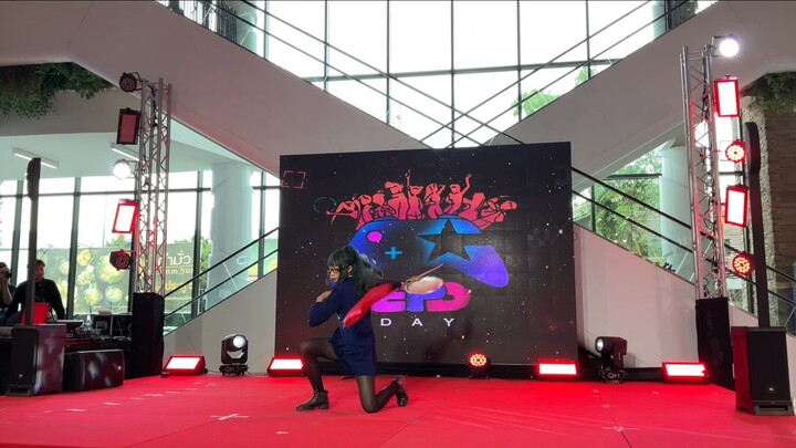 Zenin Maki Cosplay Performance (Jujutsu kaisen)