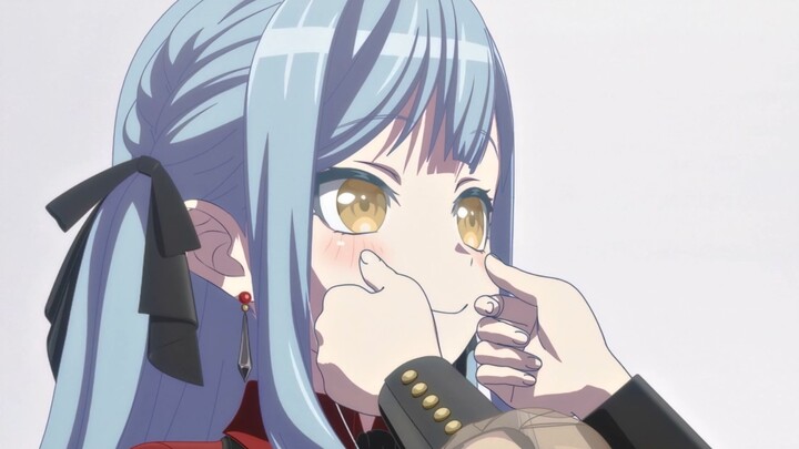 The more you hammer the rice cake, the softer it becomes.