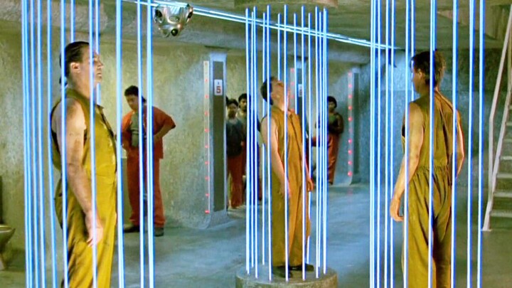As long as the prisoner makes a mistake, he will be imprisoned in this laser prison and receive lase