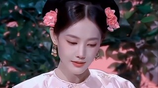 [ชุดราชวงศ์ชิงของหลี่อี้ถง] "ว่ากันว่าชุดราชวงศ์ชิงของหลี่อี้ถงให้ความรู้สึกเหมือนเว่ยหลินหลาง"