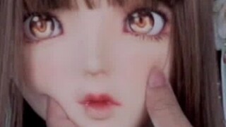 Physical doll - how flexible are the fingers