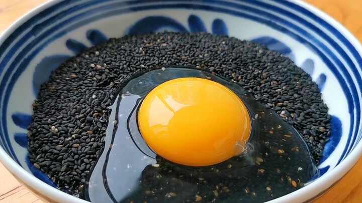Hạt mè đen đang nổi, thêm một quả trứng, làm bánh không cần nướng!