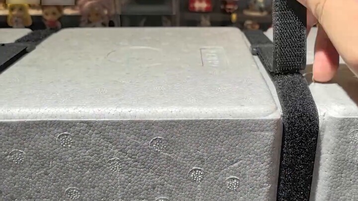 Unboxing Model Resin Kendaraan Penjinak Bom EOD Mobil Polisi Hong Kong Mercedes-Benz Sprinter, Skala