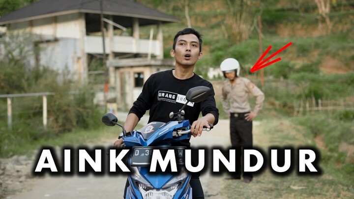 MUNDUR LALAUNAN