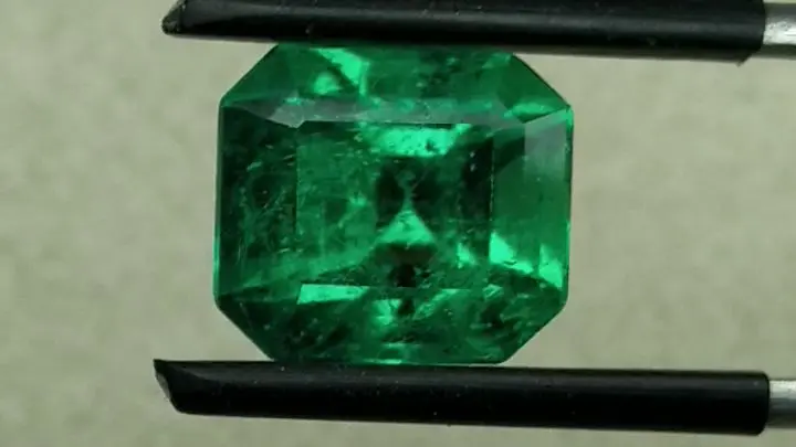 Best Colombian Emerald, Grs Certified