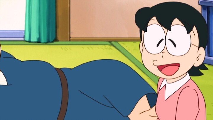 Nobita created a holiday but was hungry, so the blue fat man turned himself off