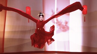 Tang Shiyi: She is less than 1.7 meters tall, but was admitted as the principal dancer by the China 