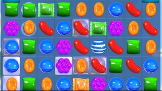 Candy Crush: 7/8 gameplay (level 6223)