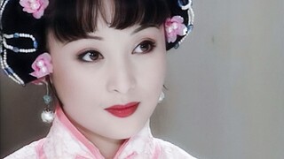 ช่วย! ตุ๊กตาพอร์ซเลนขยับแล้ว! ทำไมดอกไฮเดรนเยียบนหัวถึงสวยจัง!