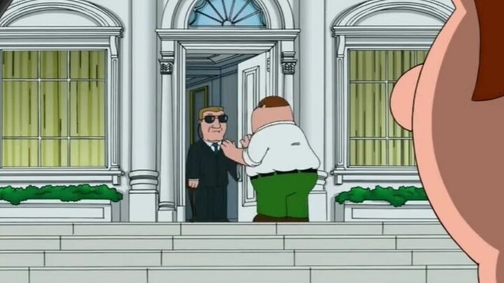 [Family Guy] Very bad security guard, hatred comes from porcelain😡