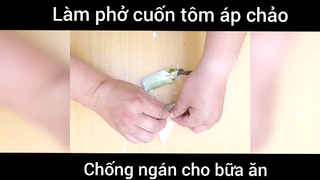 Làm phở cuốn tôm áp chảo