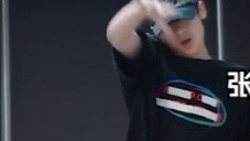 【Zhang Junhao】《HIT》Rehearsal room dance COVER Personal direct shot