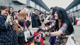 The smoothest beggar cosplay