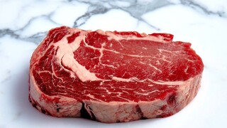 Kualitas Daging Tak Jadi Masalah: Memasak Steak Rib-Eye Ala Restoran