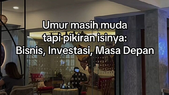 Sejauh ini aku lebih mwemilih jalanku sendiri tanpa bantuan dari orang lain🙂